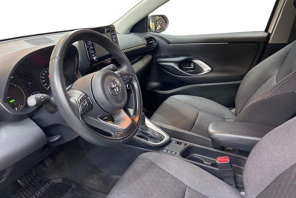 Vehicle Image 14