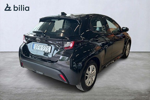 Vehicle Image 18