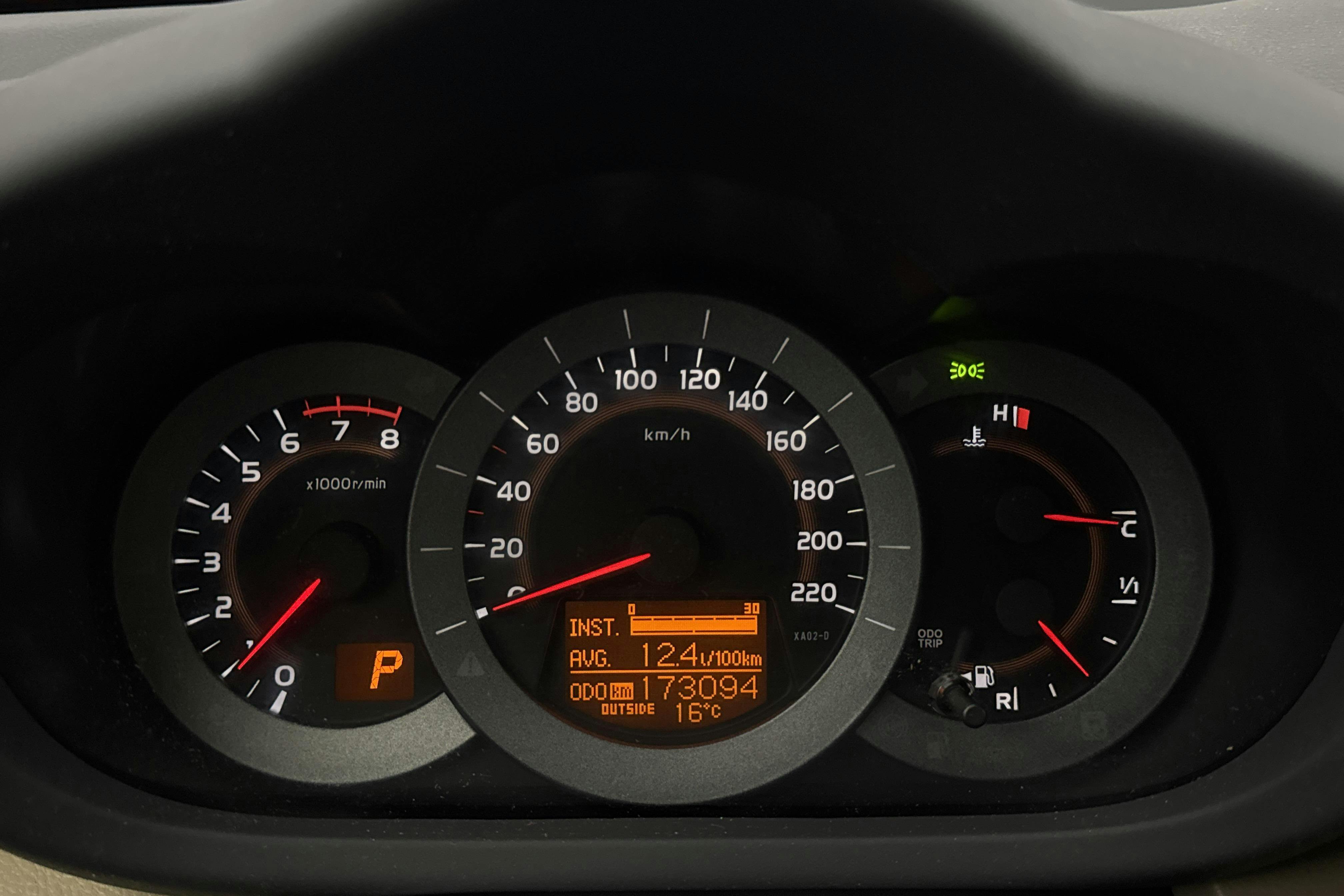 Vehicle Image 10