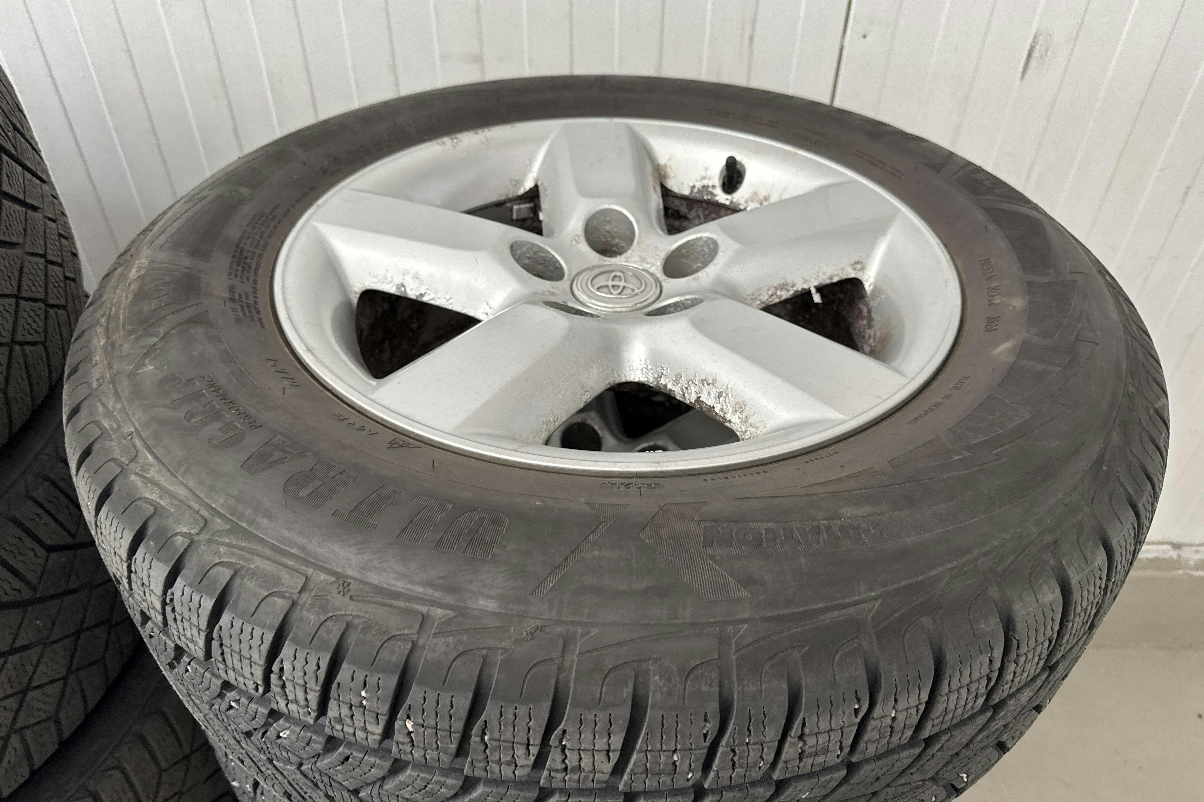Vehicle Image 15
