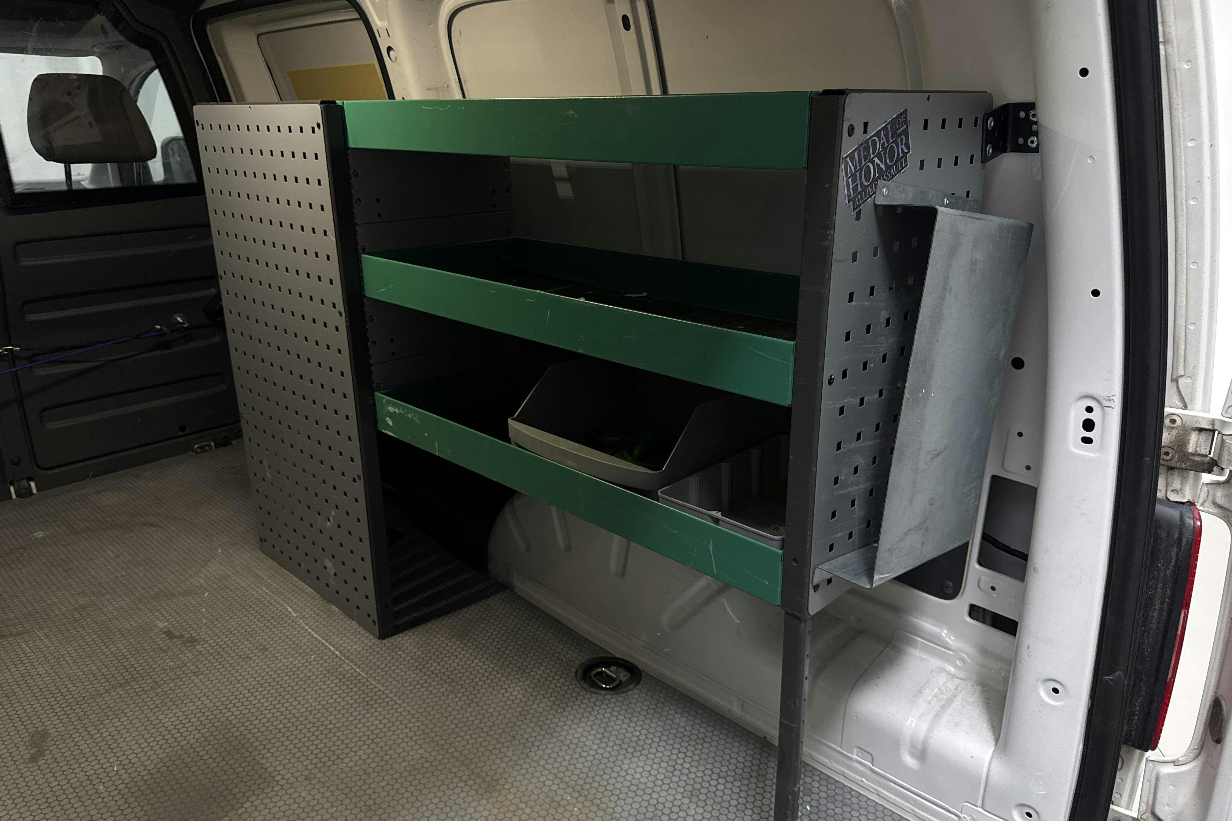 Vehicle Image 13