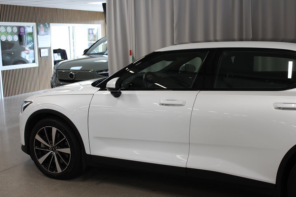 Vehicle Image 14