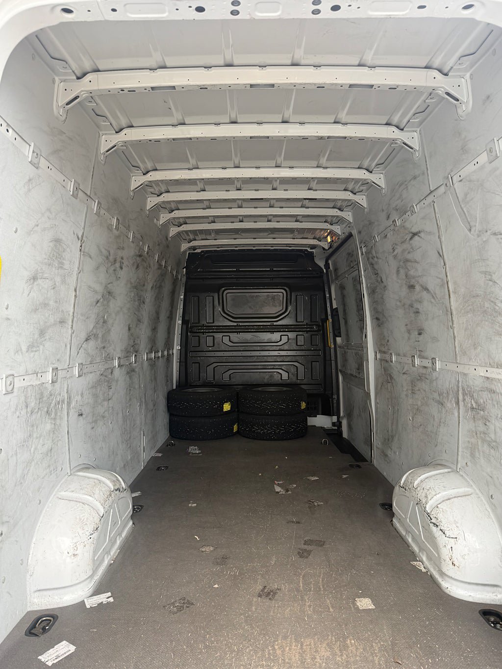 Vehicle Image 17