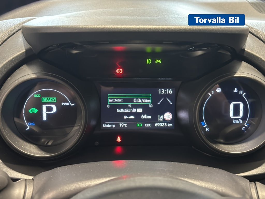 Vehicle Image 11
