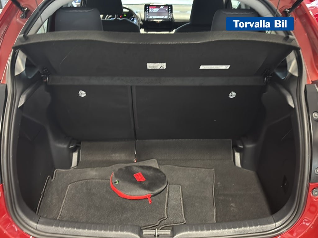 Vehicle Image 15