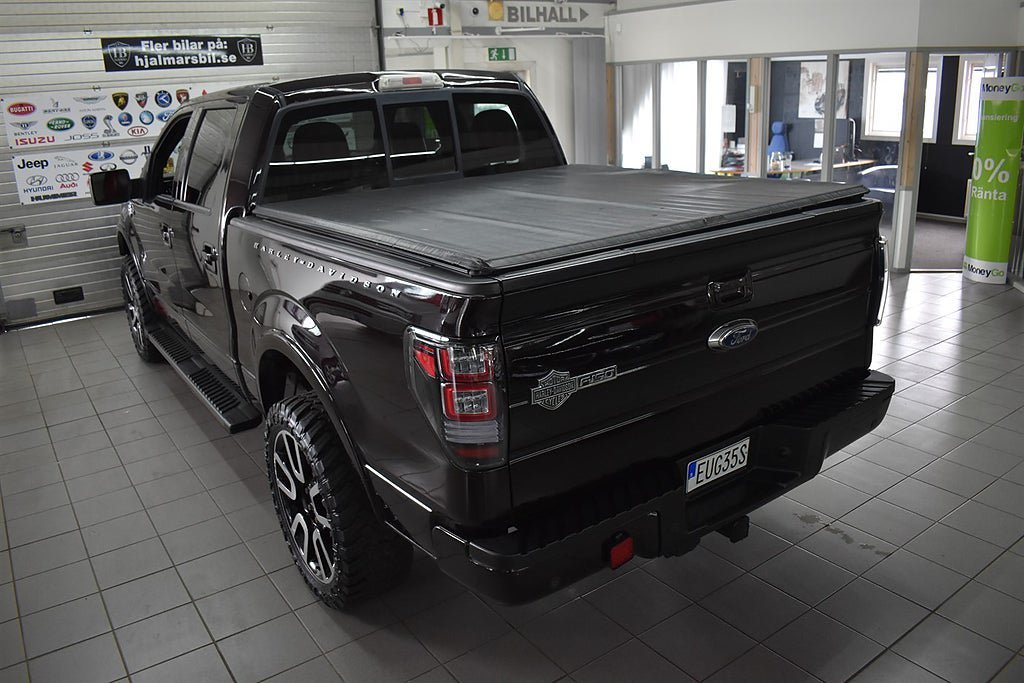Vehicle Image 23