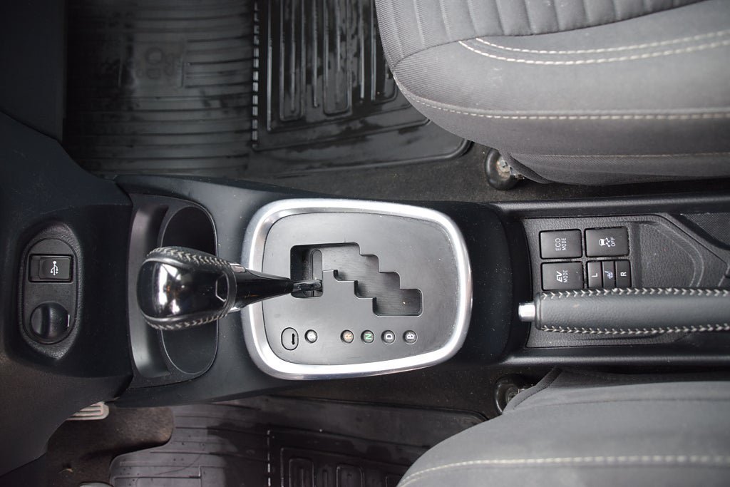 Vehicle Image 15