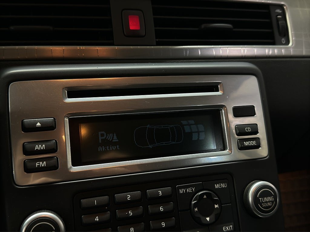 Vehicle Image 27