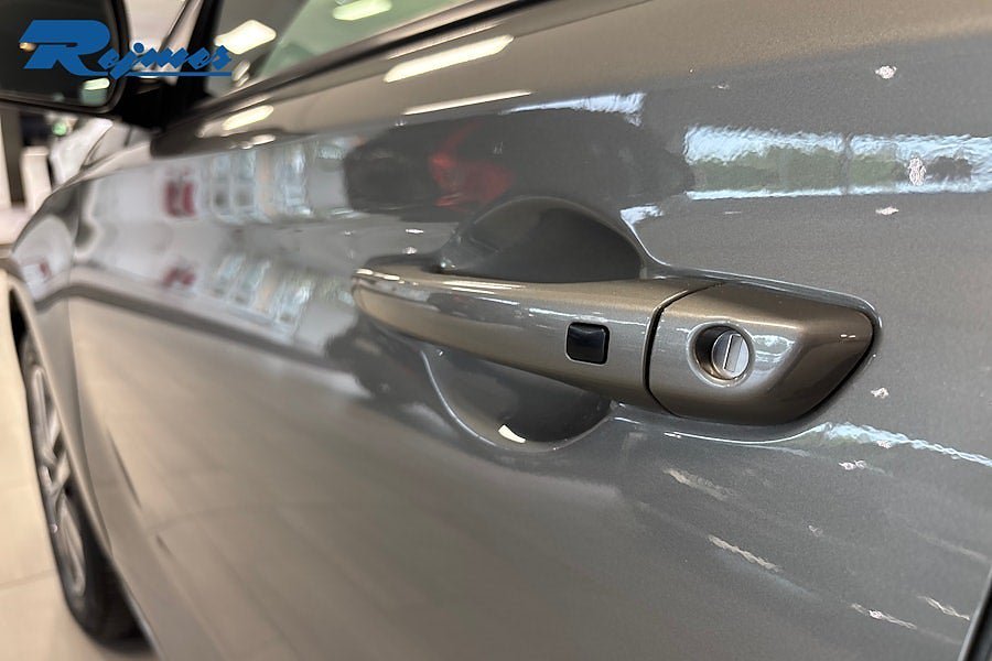 Vehicle Image 22