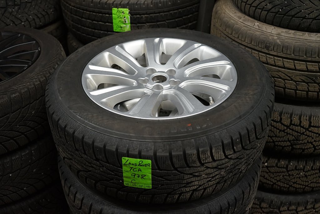 Vehicle Image 9