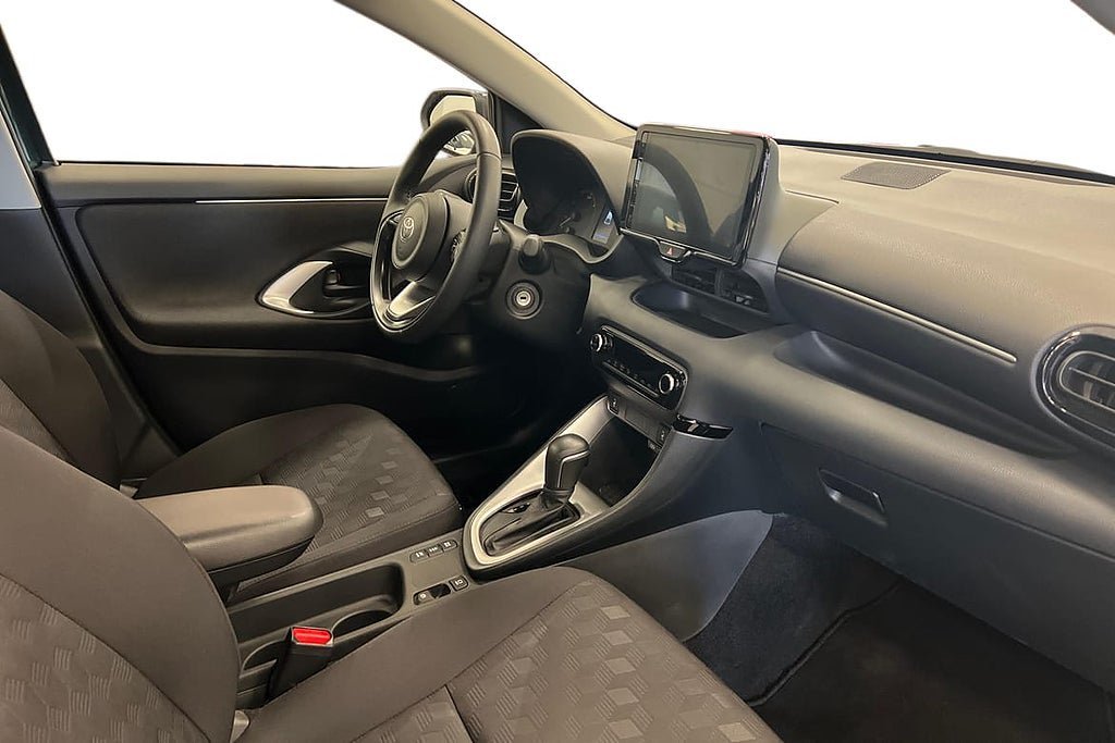 Vehicle Image 7