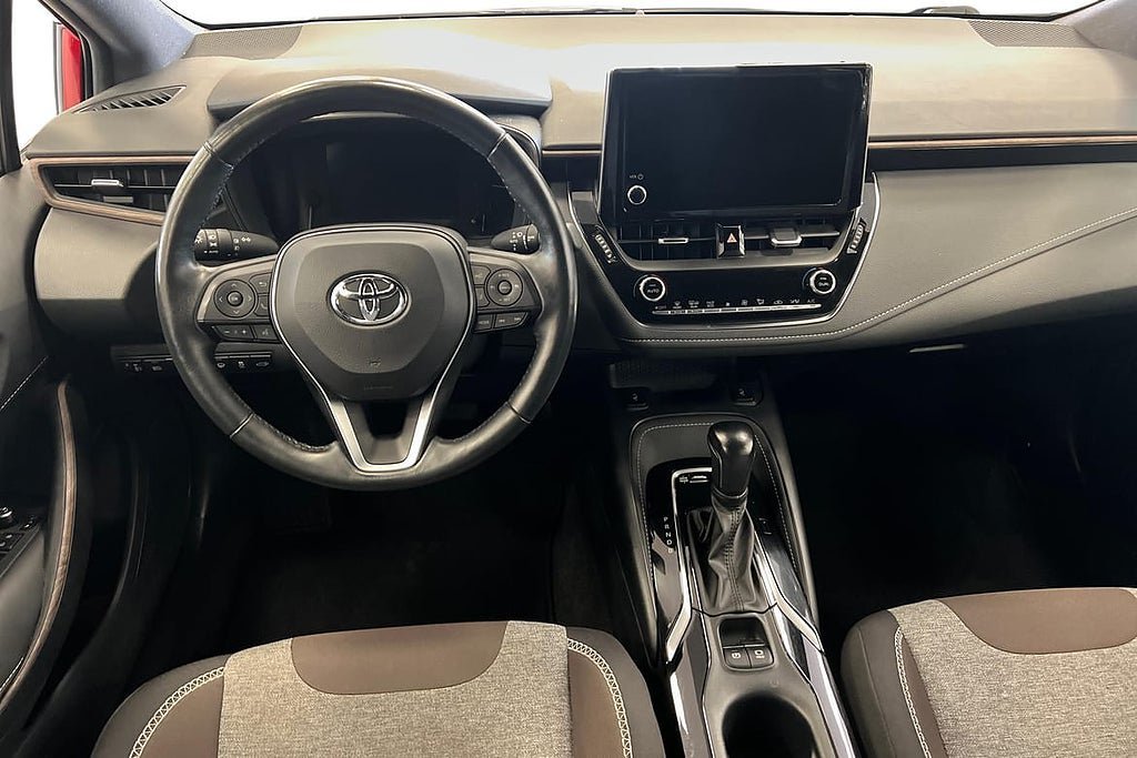 Vehicle Image 11