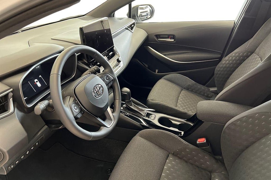 Vehicle Image 14