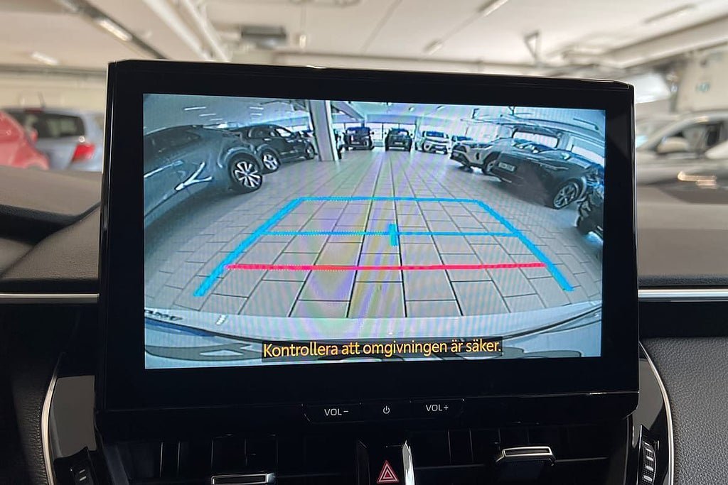 Vehicle Image 15