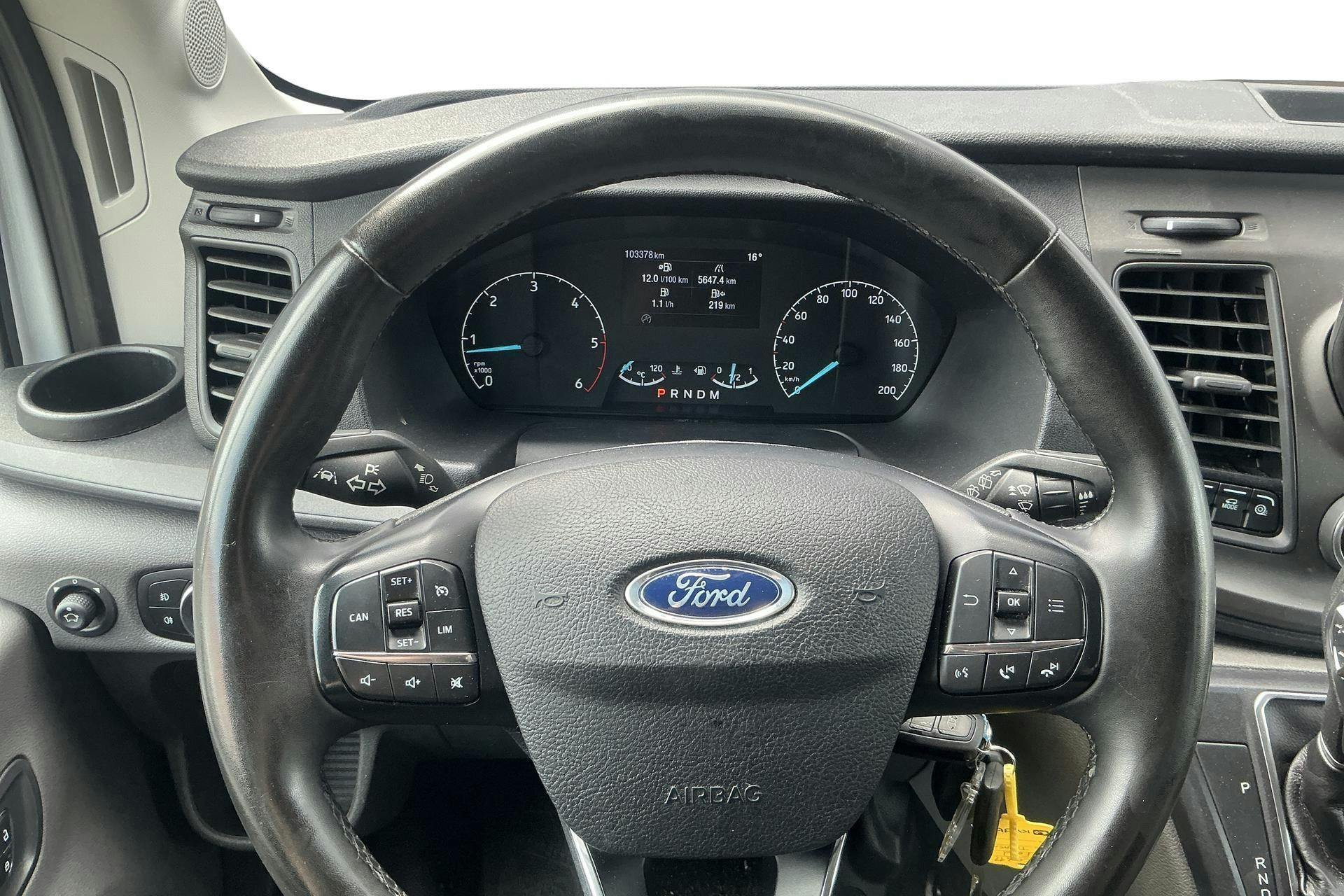 Vehicle Image 10