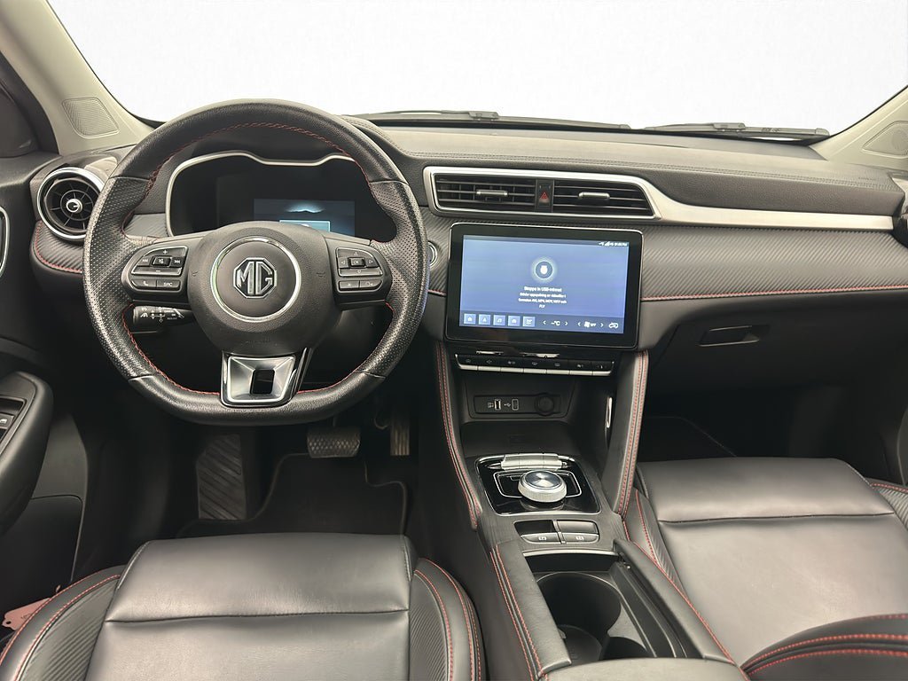 Vehicle Image 11