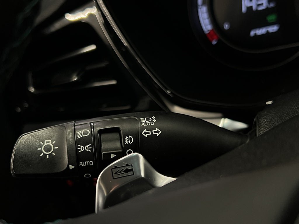 Vehicle Image 28