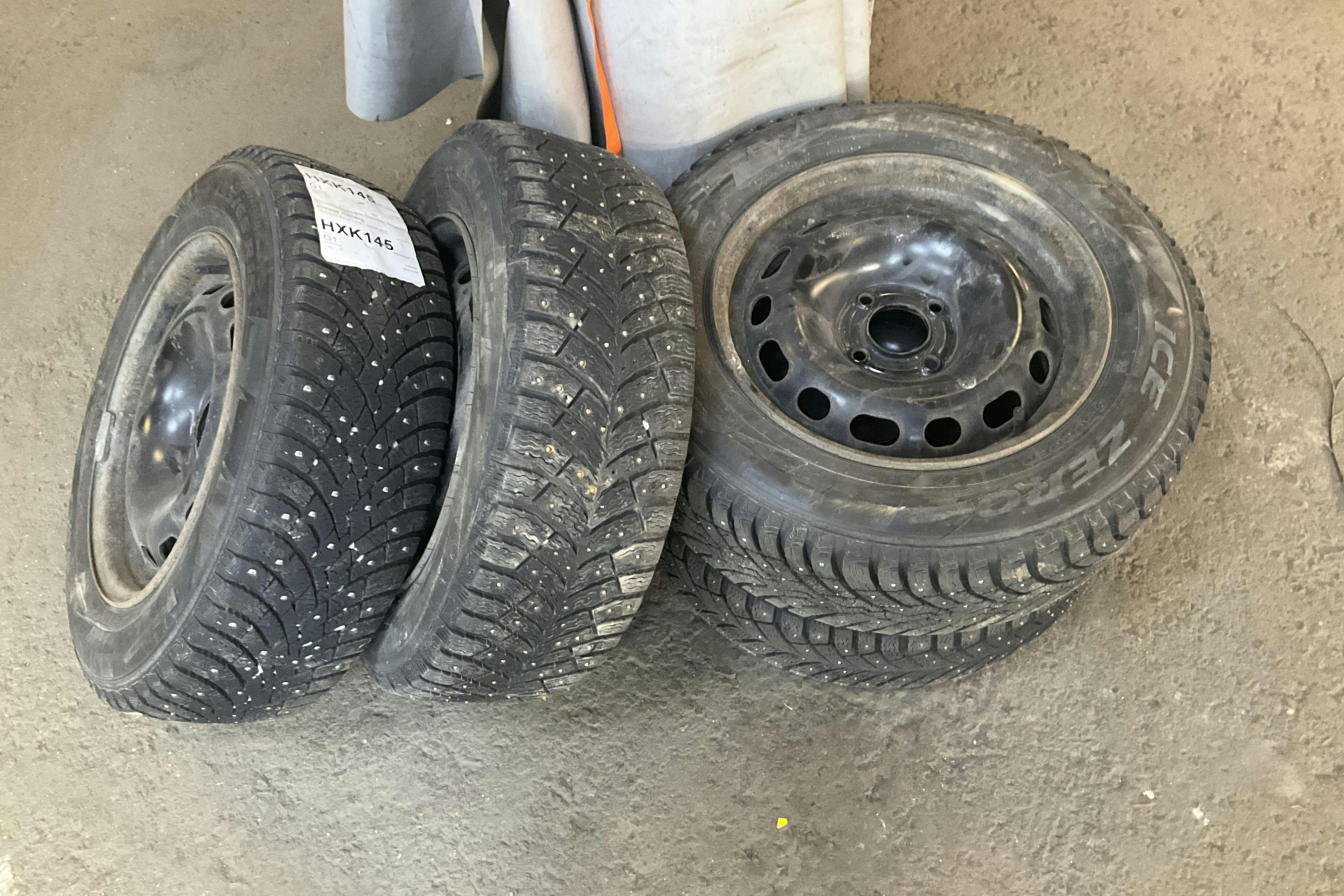 Vehicle Image 15