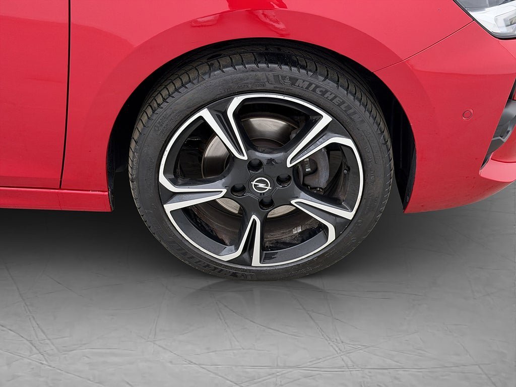 Vehicle Image 30