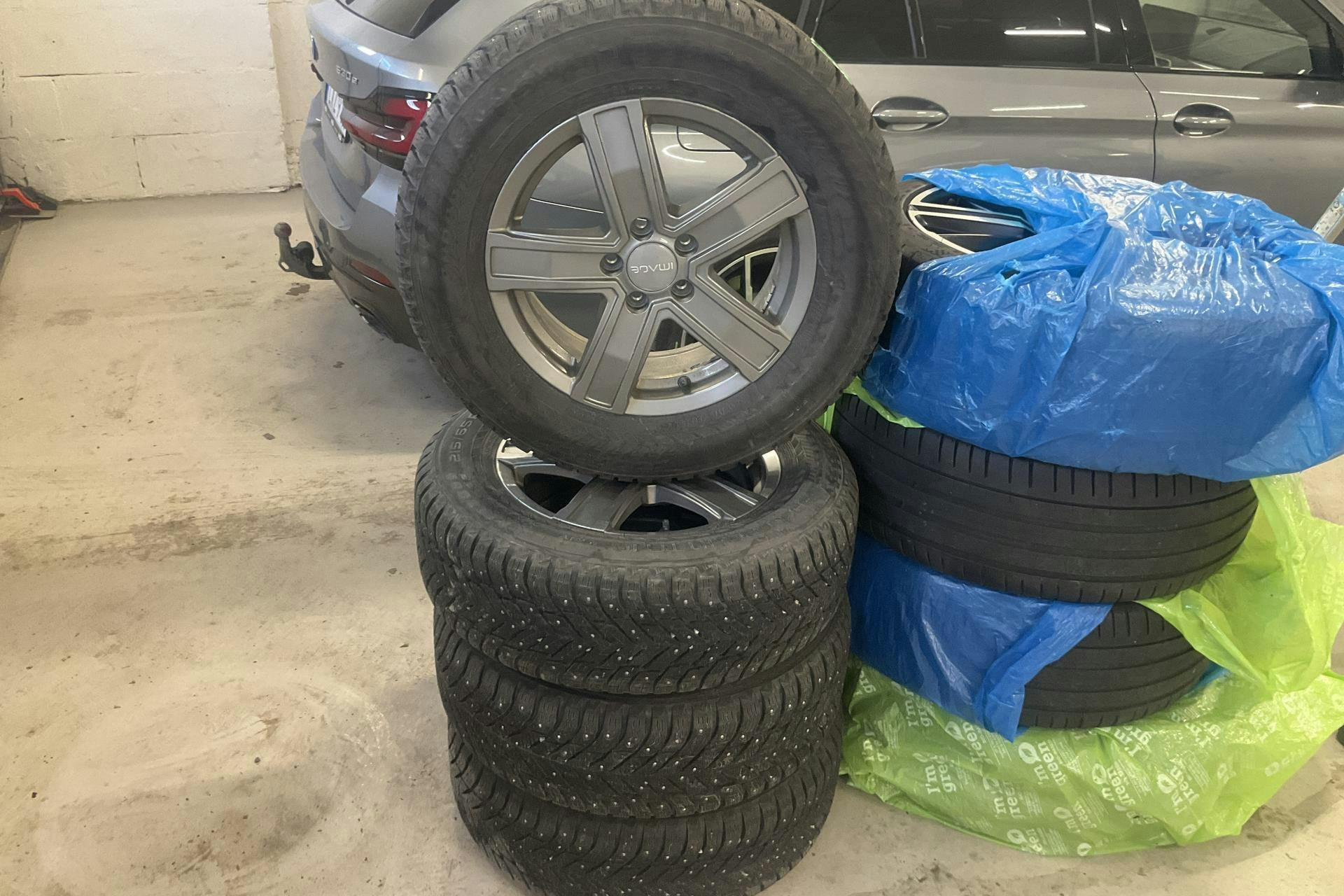 Vehicle Image 31