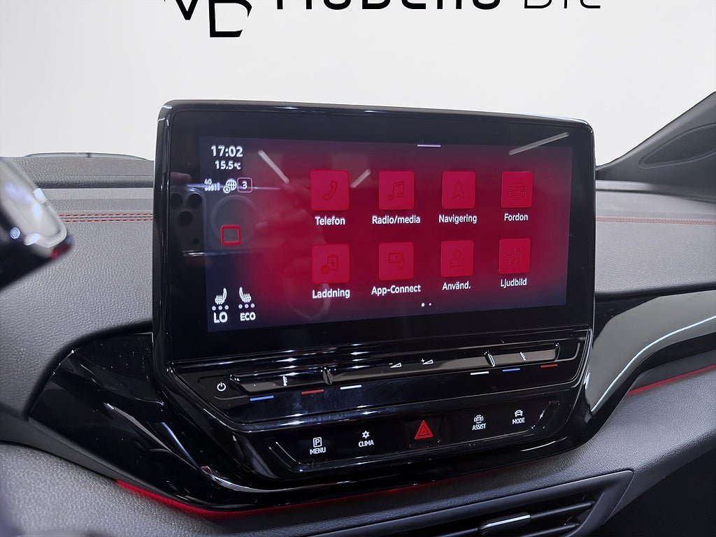 Vehicle Image 15
