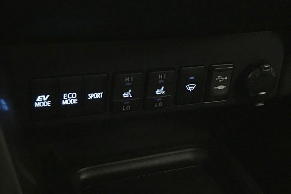 Vehicle Image 23