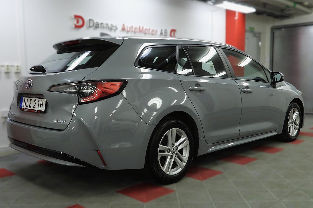 Vehicle Image 10