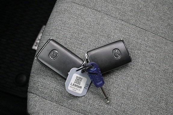 Vehicle Image 23