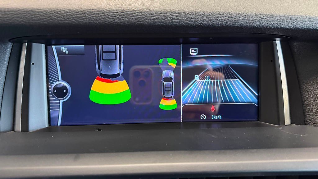 Vehicle Image 17