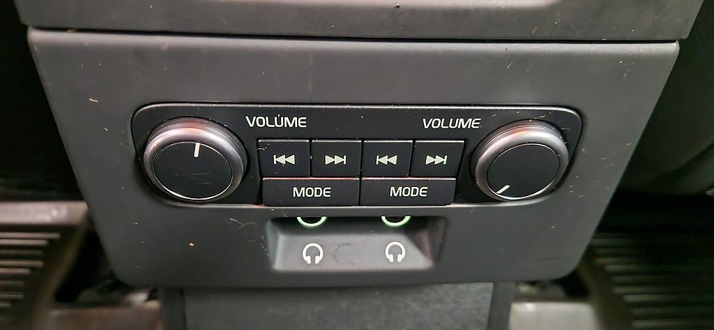 Vehicle Image 18