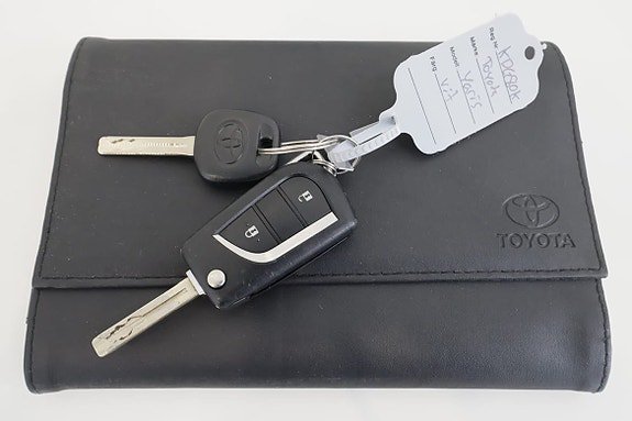 Vehicle Image 30