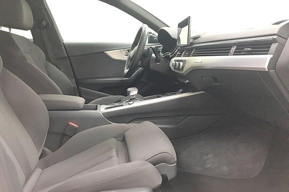 Vehicle Image 15