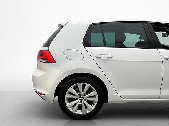 Vehicle Image 33