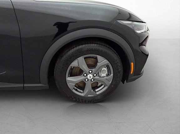 Vehicle Image 38