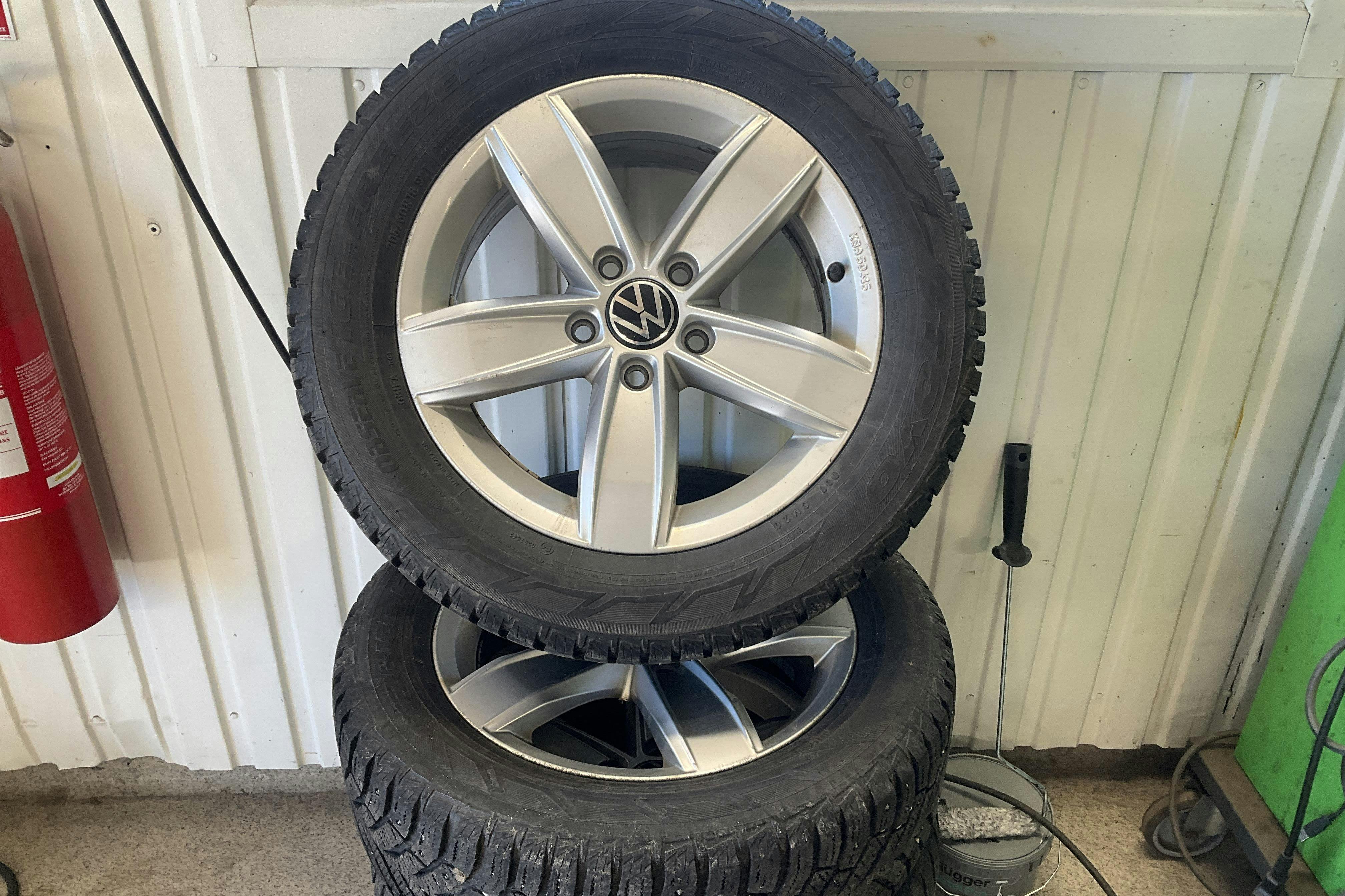 Vehicle Image 13
