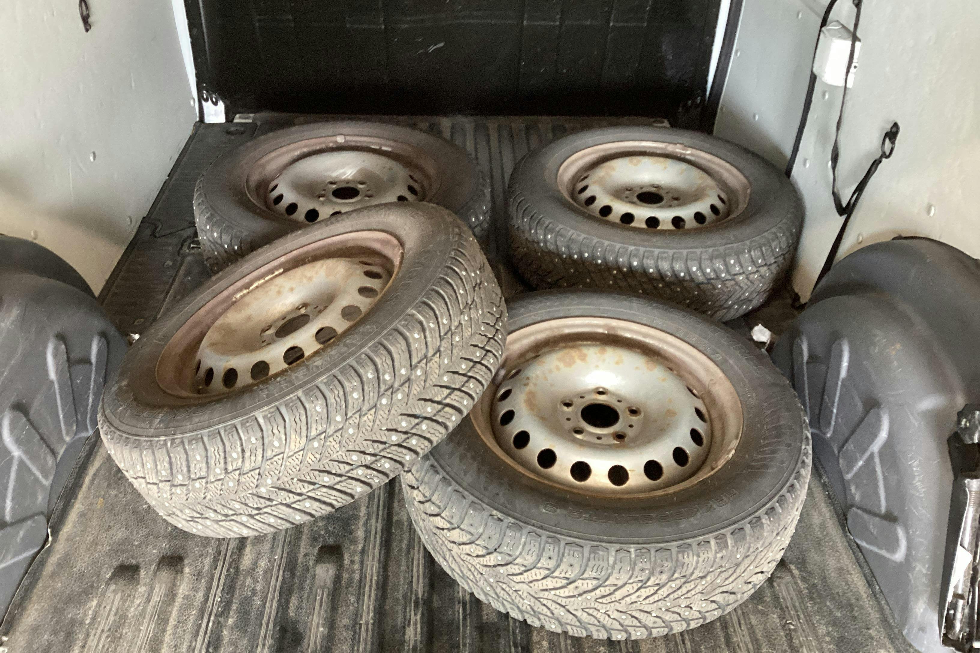 Vehicle Image 14