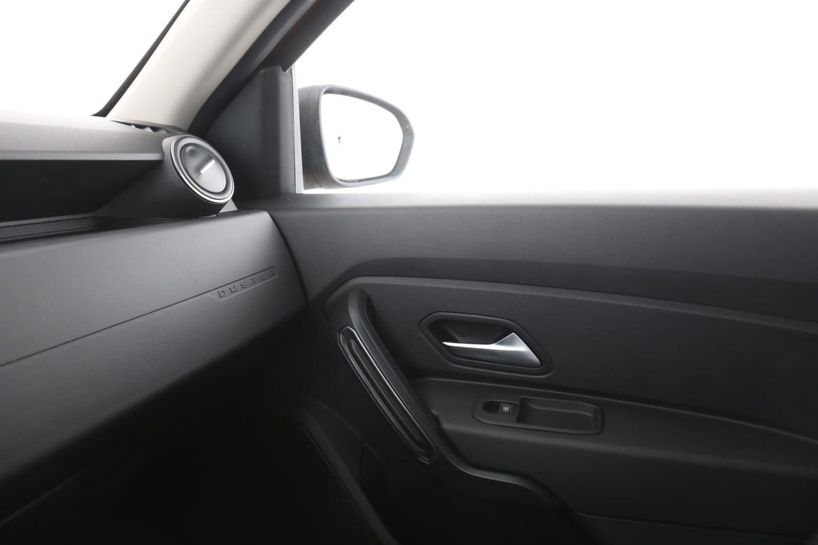Vehicle Image 33