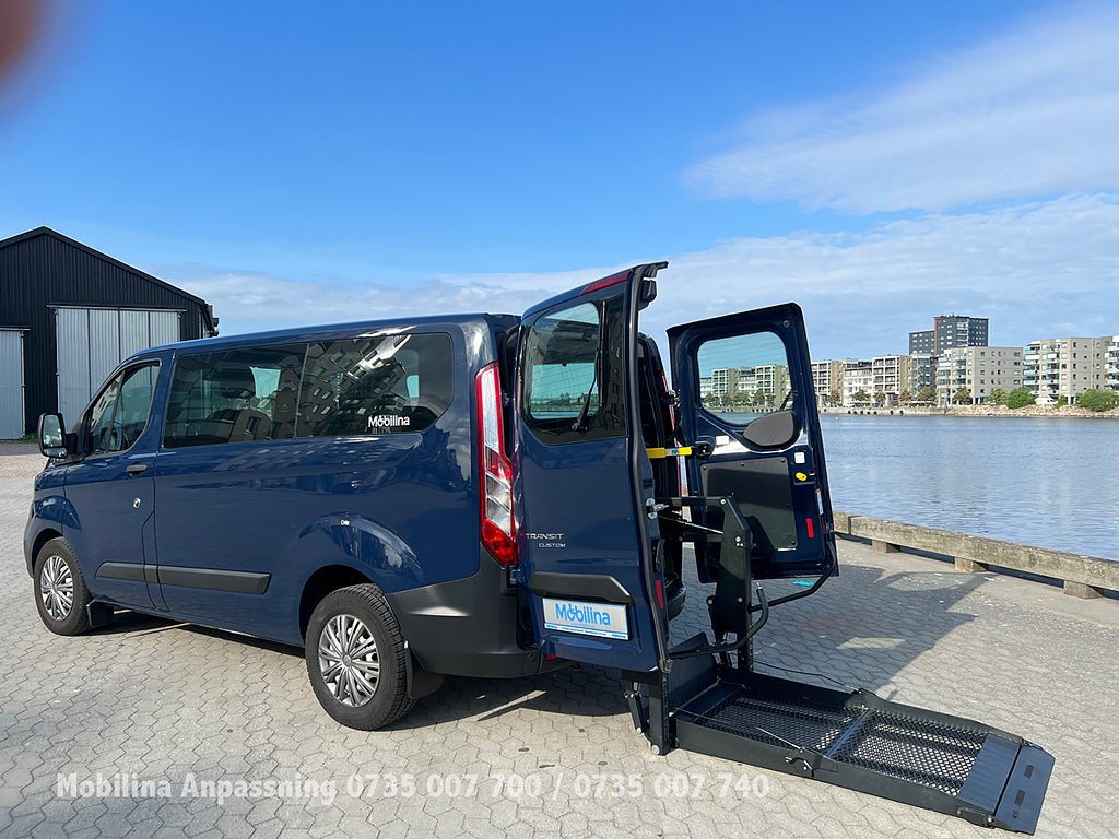 Vehicle Image 23