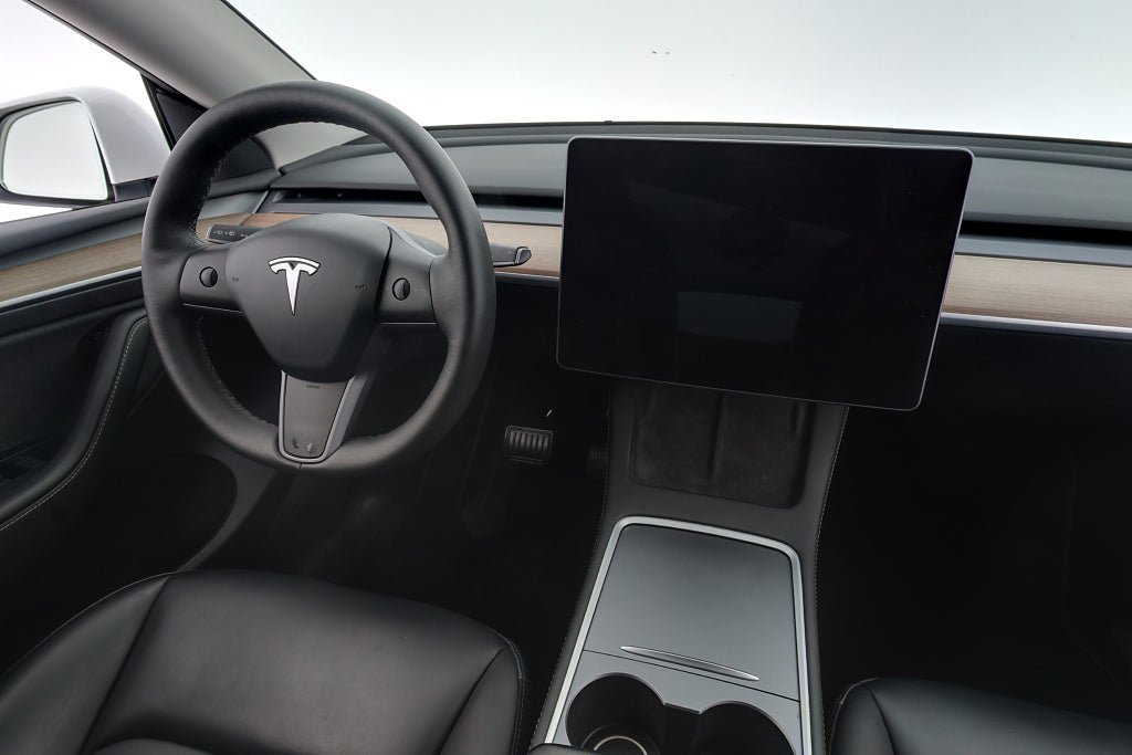 Vehicle Image 14