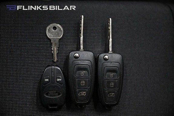 Vehicle Image 35