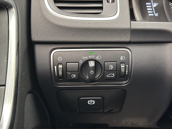 Vehicle Image 27