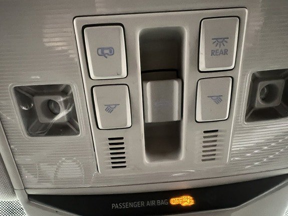 Vehicle Image 30