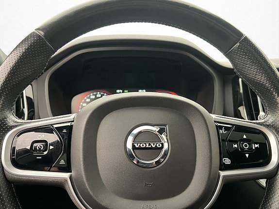 Vehicle Image 29
