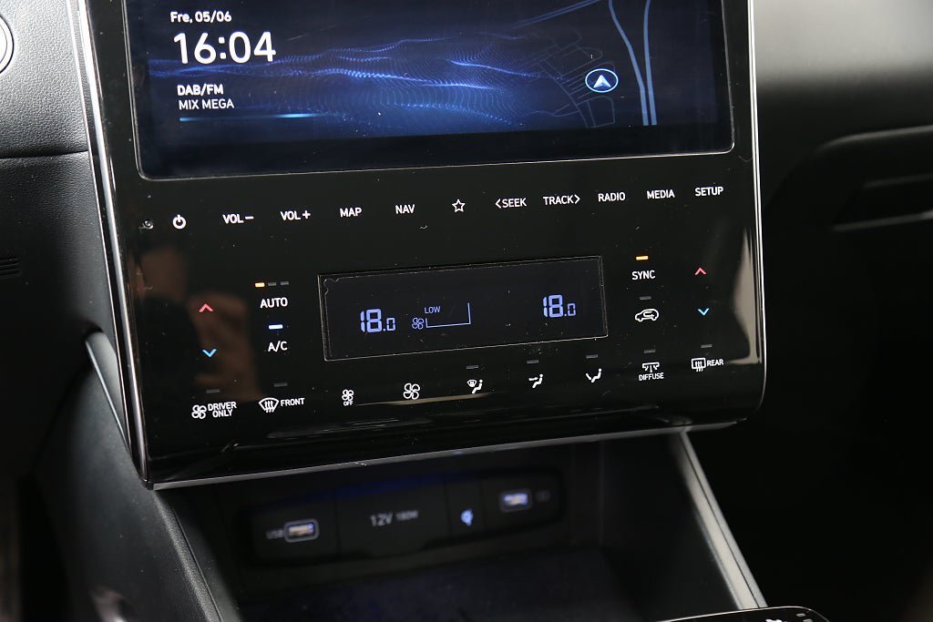 Vehicle Image 33