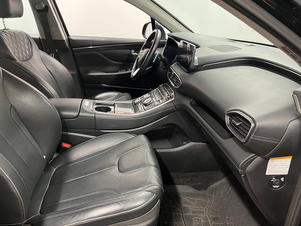 Vehicle Image 17