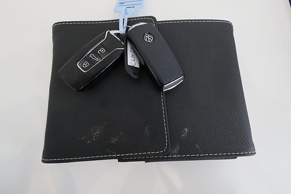 Vehicle Image 35
