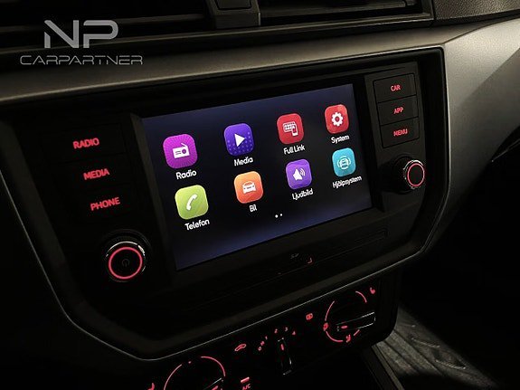 Vehicle Image 15