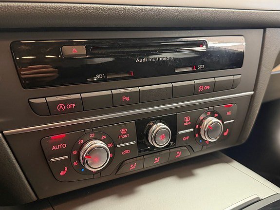 Vehicle Image 27