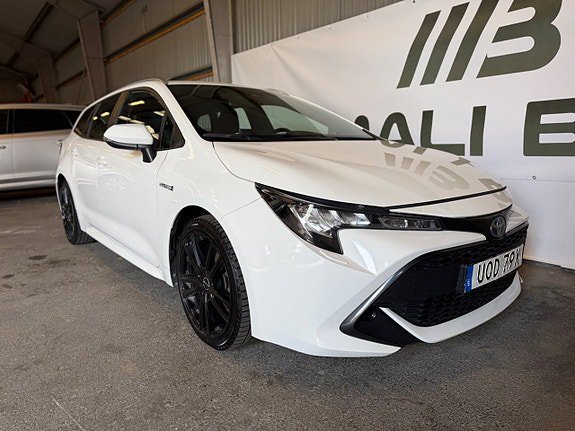 Vehicle Image 8