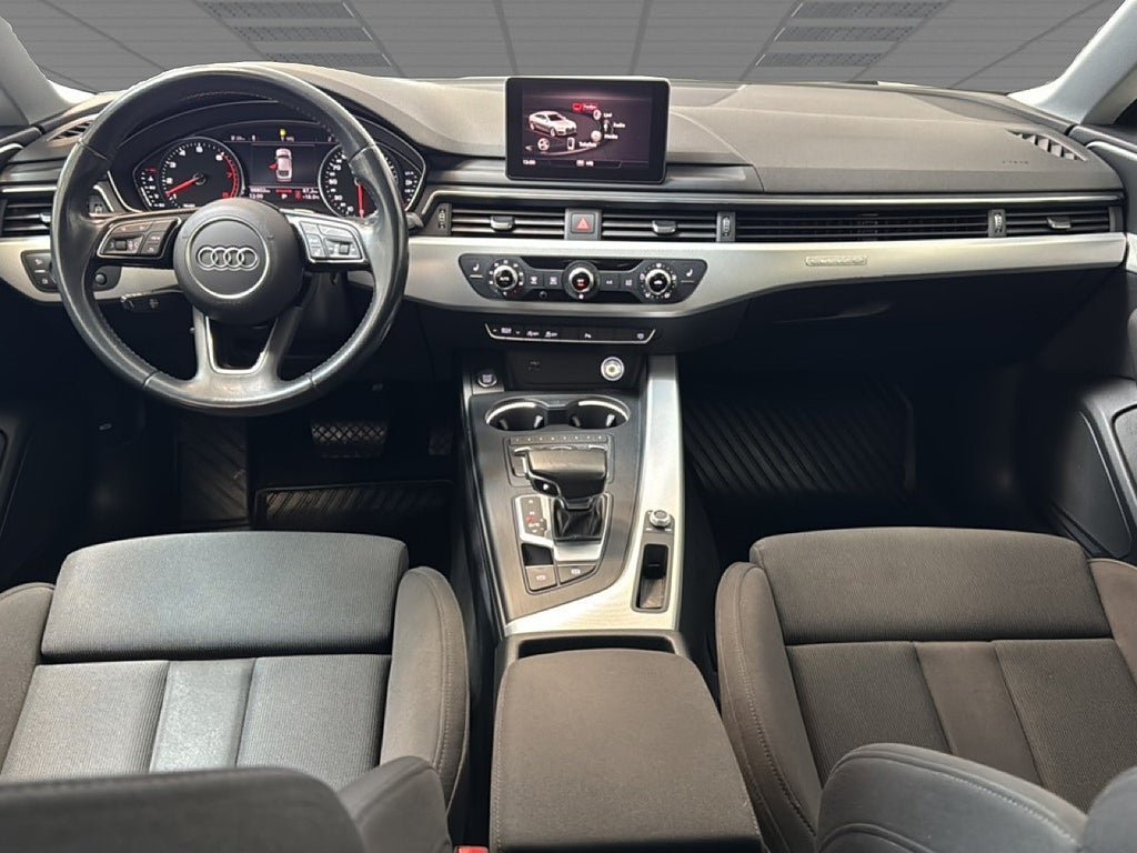 Vehicle Image 7
